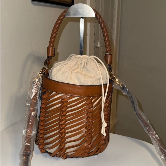 Mango Woven Lattice Bucket Bag Shoulder Crossbody - Picture 2 of 5